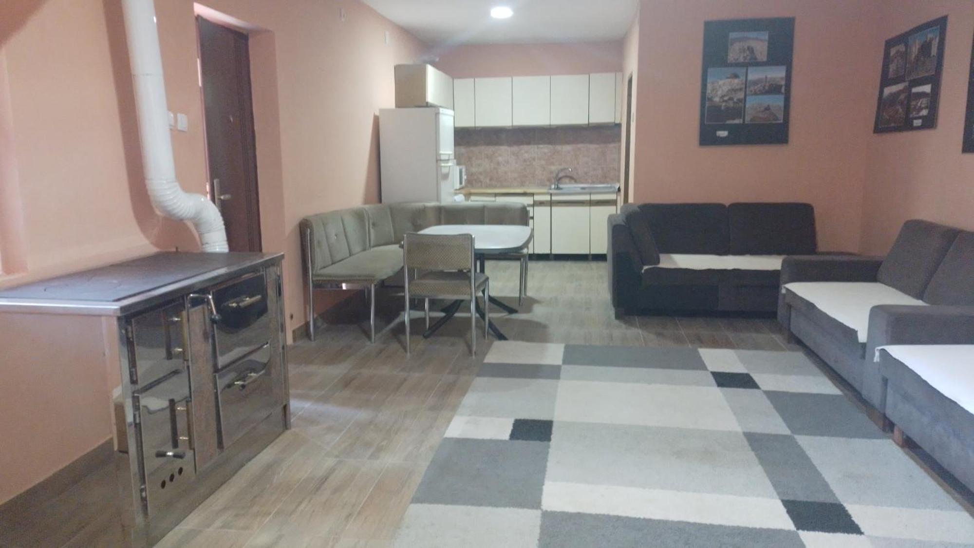 Red Apartman Trebinje Buitenkant foto